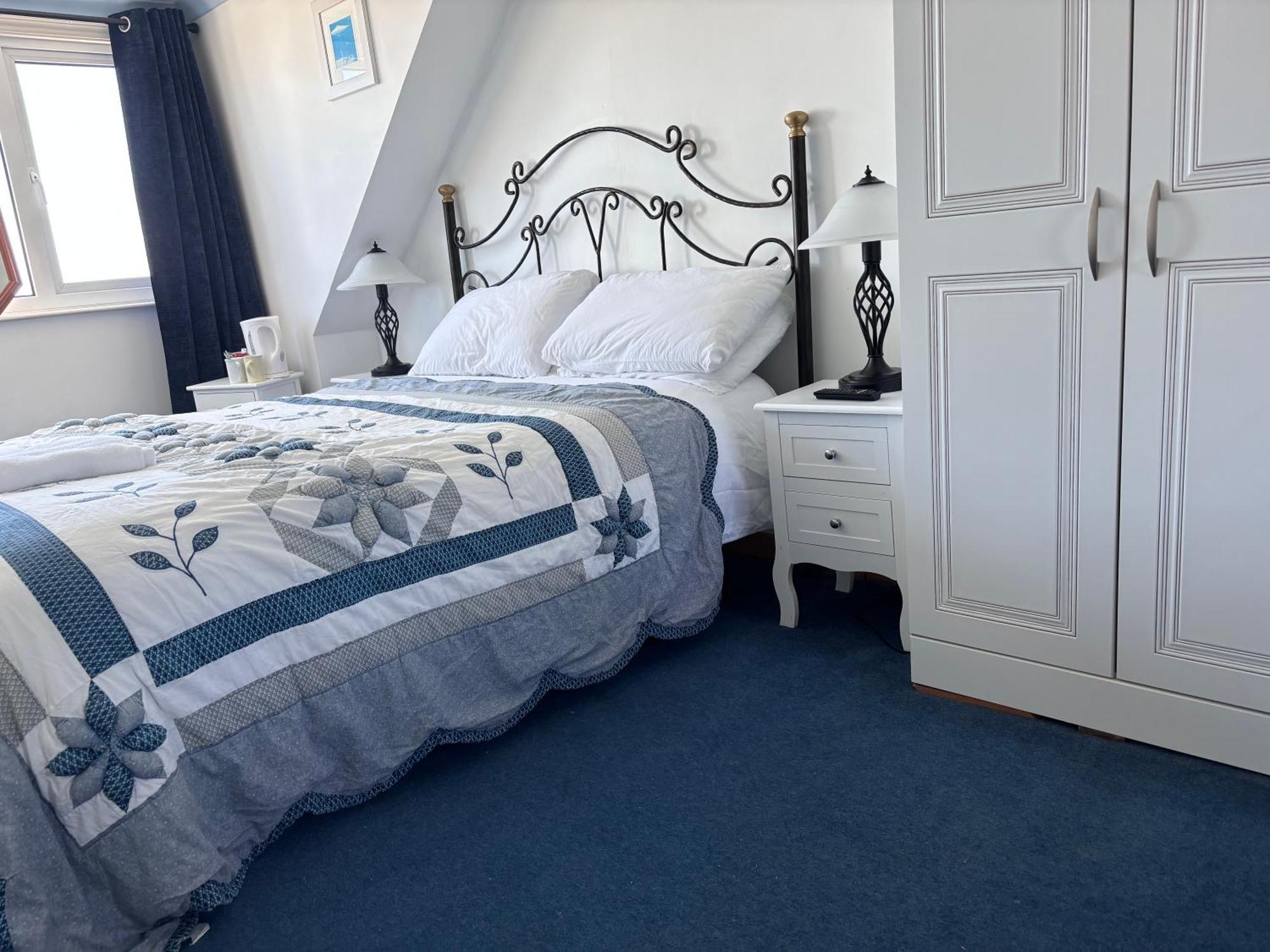 Bonjour Guest House Braye Esterno foto